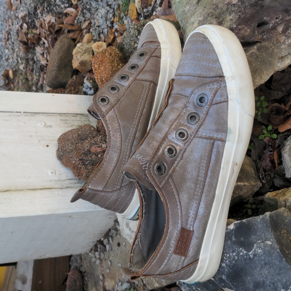 Blowfish Malibu Vegan Leather Slip On Play Sneaker in Desert Lilac Smoked